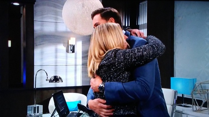 General Hospital Spoilers: Love Is In The Air - Peter and Maxie Kiss!