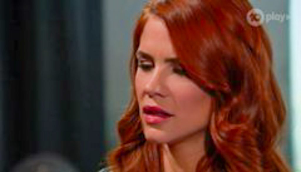 EKarOGDUYAEyRF6 Soap Opera Spy