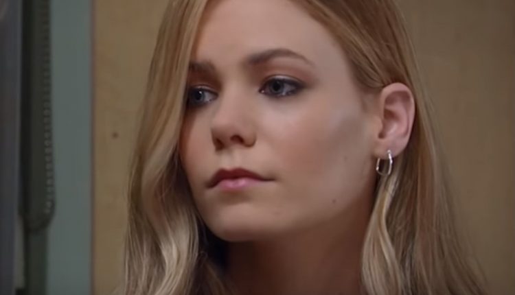 General Hospital – Nelle Benson (Chloe Lanier) (1200 x 799)