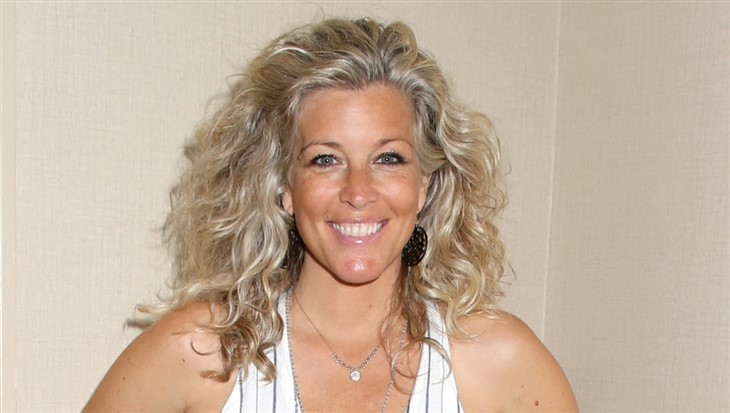 Hospital Geral: Carly Corinthos (Laura Wright)