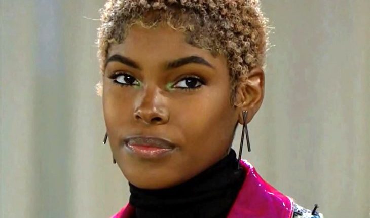 The Bold And The Beautiful -Paris Buckingham (Diamond White)