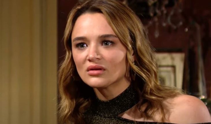 The Young And The Restless -Summer Newman (Hunter King)