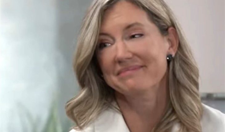 General Hospital – Nina Reeves (Cynthia Watros)