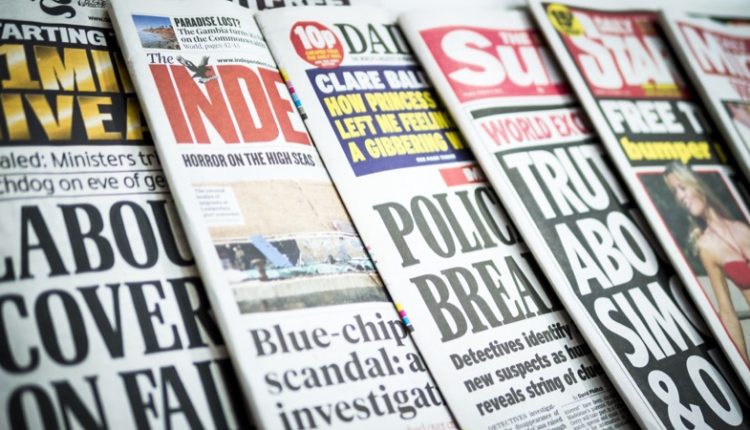 London,,England,-,October,4,,2013:,Row,Of,Newspapers,From