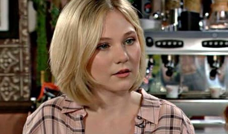 The Young And The Restless – Lucy Romalotti (Lily Brooks O’Briant)