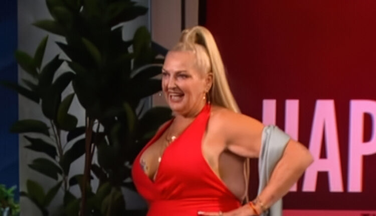 90 Day Fiance Star Angela Deem – TLC – YouTube
