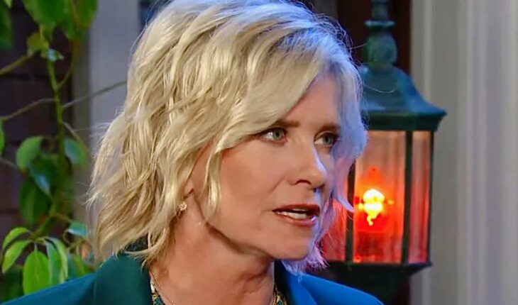Kayla Johnson (Mary Beth Evans)