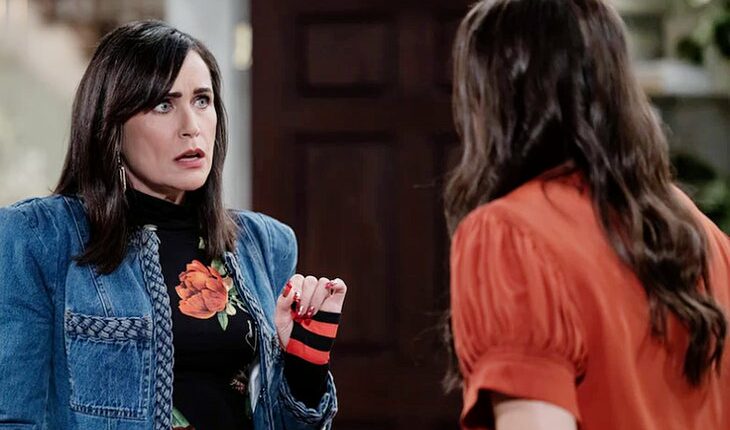 General Hospital – Lois Cerullo (Rena Sofer)