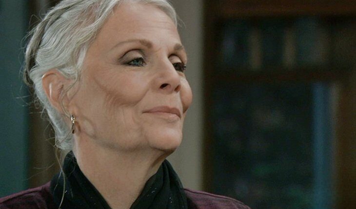 Tracy Quartermaine (Jane Elliot)