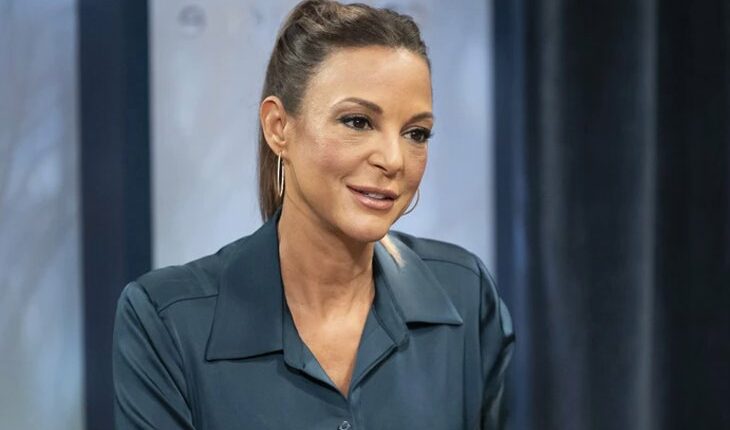 Natalia Ramirez (Eva LaRue)