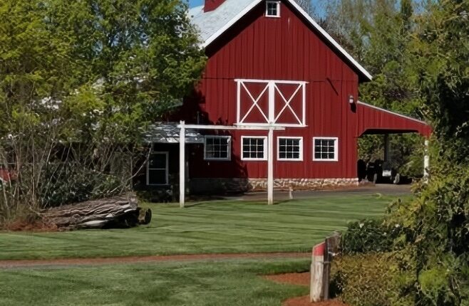 The Old Red Barn Deserted by The Camera Crew – @mattroloff – Instagram