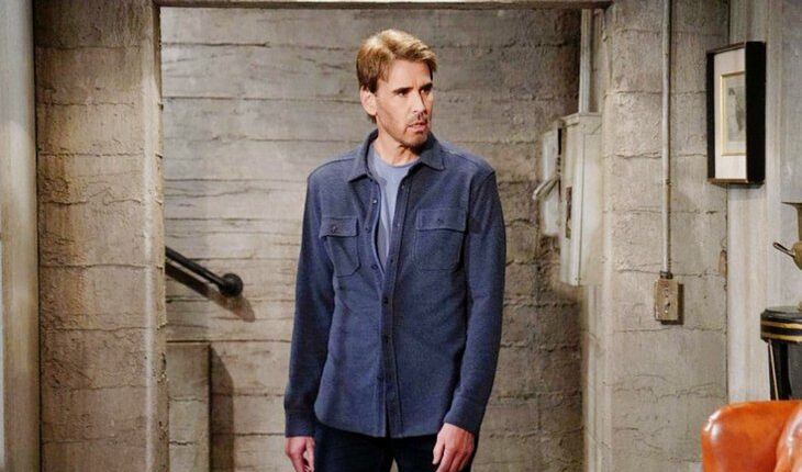 Cole Howard (J. Eddie Peck)