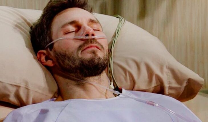 Liam Spencer (Scott Clifton)