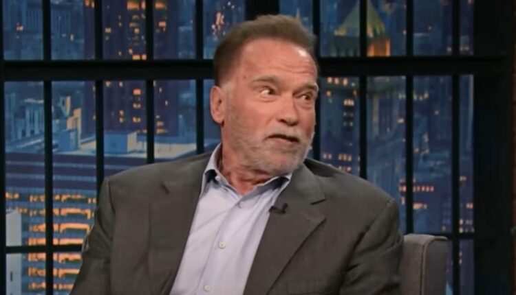 FUBAR starred Arnold Schwarzenegger – Late Night With Seth Myers – YouTube