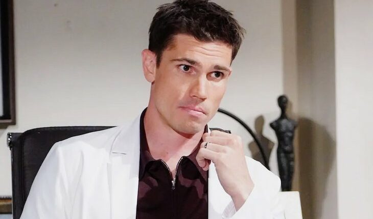 John Finn Finnegan (Tanner Novlan)