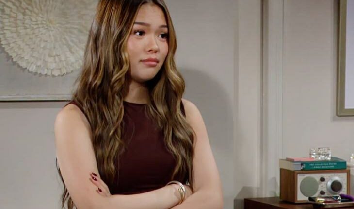 Luna Nozawa (Lisa Yamada)