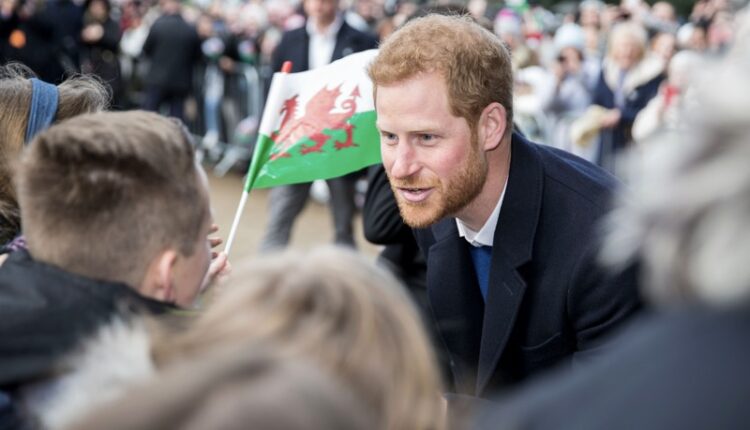 Cardiff,,Wales,,Uk,,January,18th,2018.,Prince,Harry,Meets,Schoolchildren