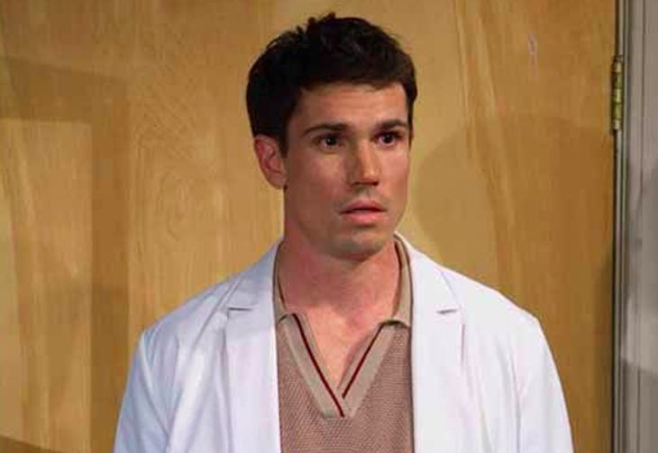 B&B Spoilers: Dr. Finn Goes Soft, Feels Bad For Pregnant Daughter?